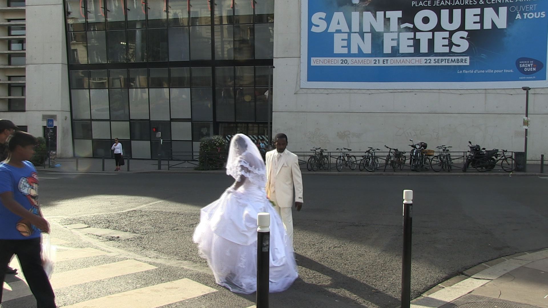 fete des assos étrangetés humaines