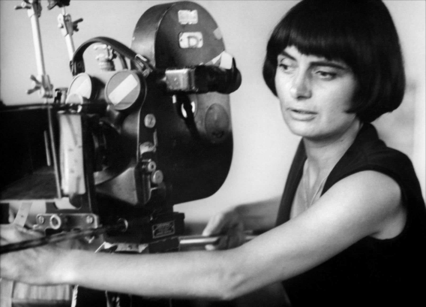 agnes-varda-camera-noir-et-blanc